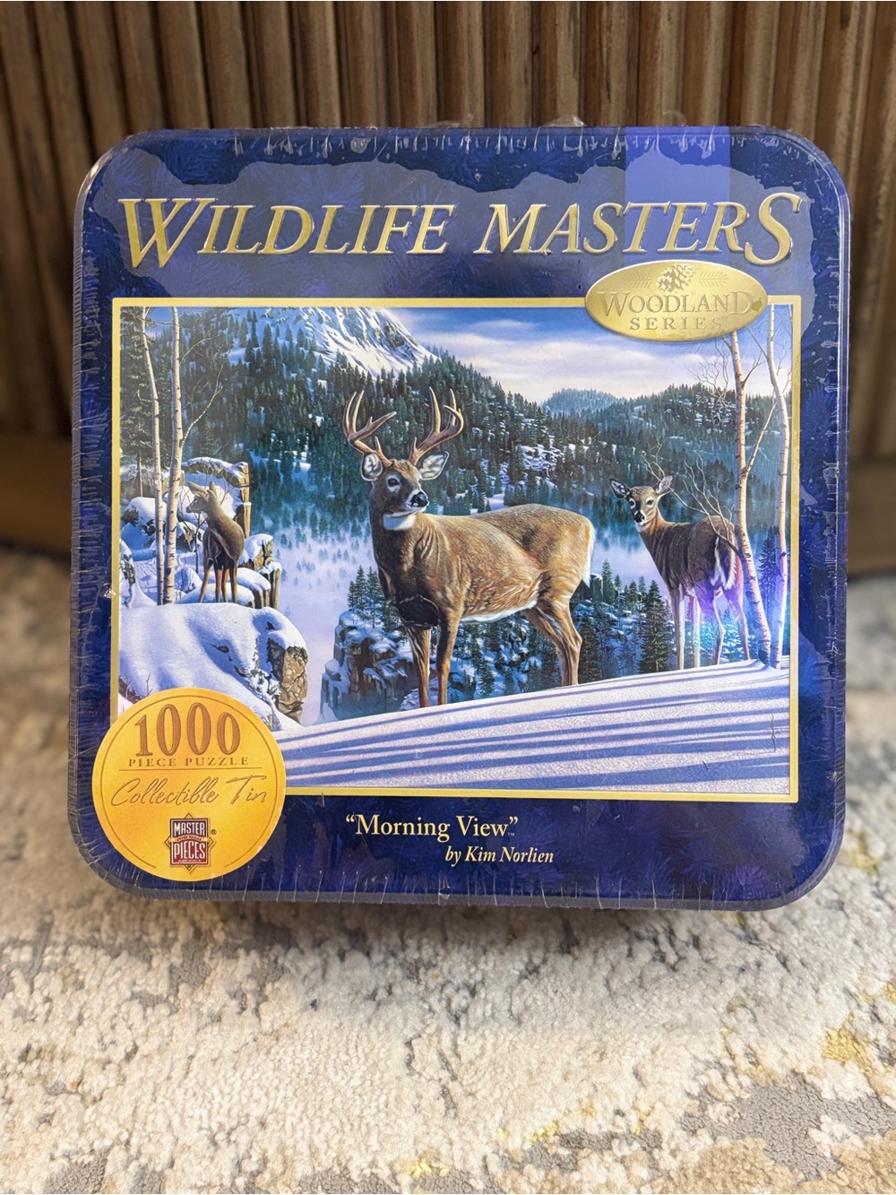 Wildlife Masters Woodland Series "Morning View" 1000 Pc Puzzle Kim Norlien Tin